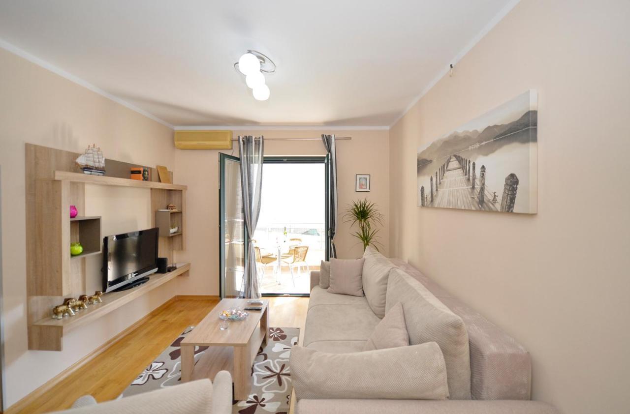 Promenade,5 Min Old Town Apartment โกตอร์ ภายนอก รูปภาพ